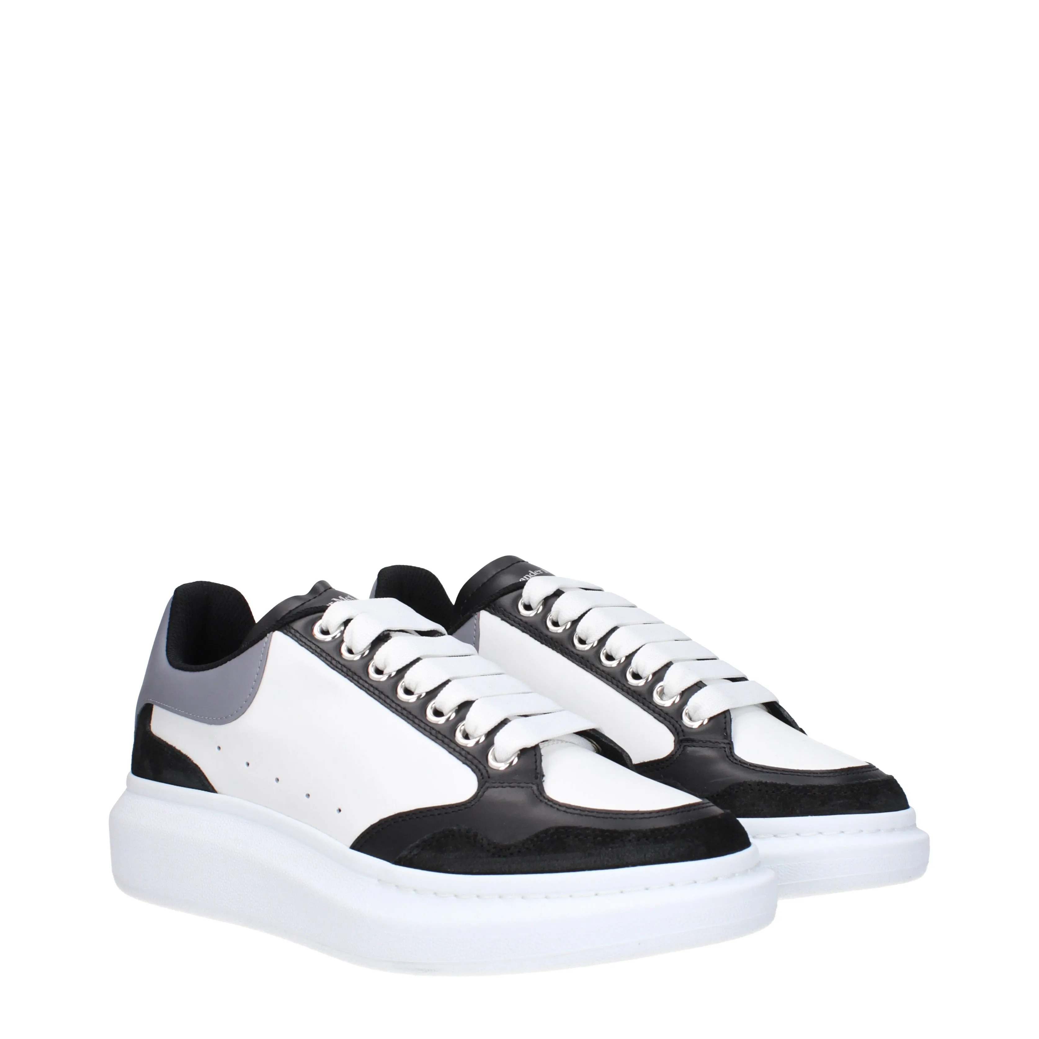 Alexander McQueen Sneakers Oversize Uomo Pelle Bianco/Nero