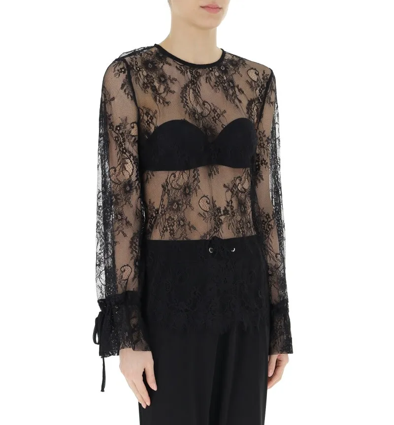 Blusa in pizzo