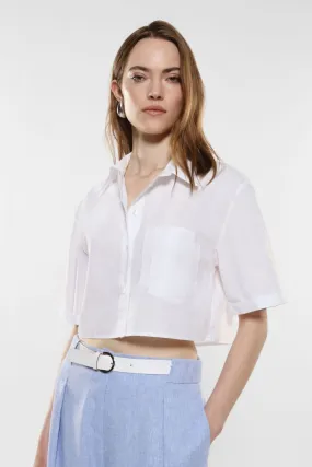 Camicia cropped in puro cotone con doppia tasca applicata