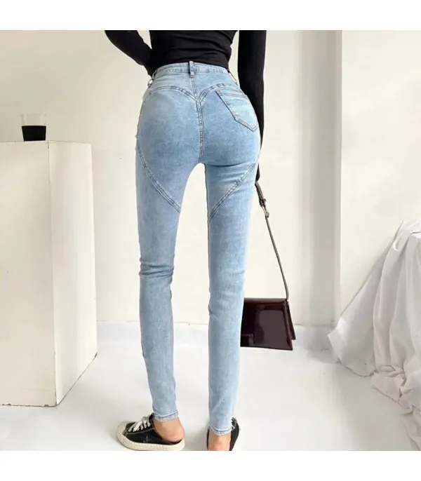 Jeans Peach Butt