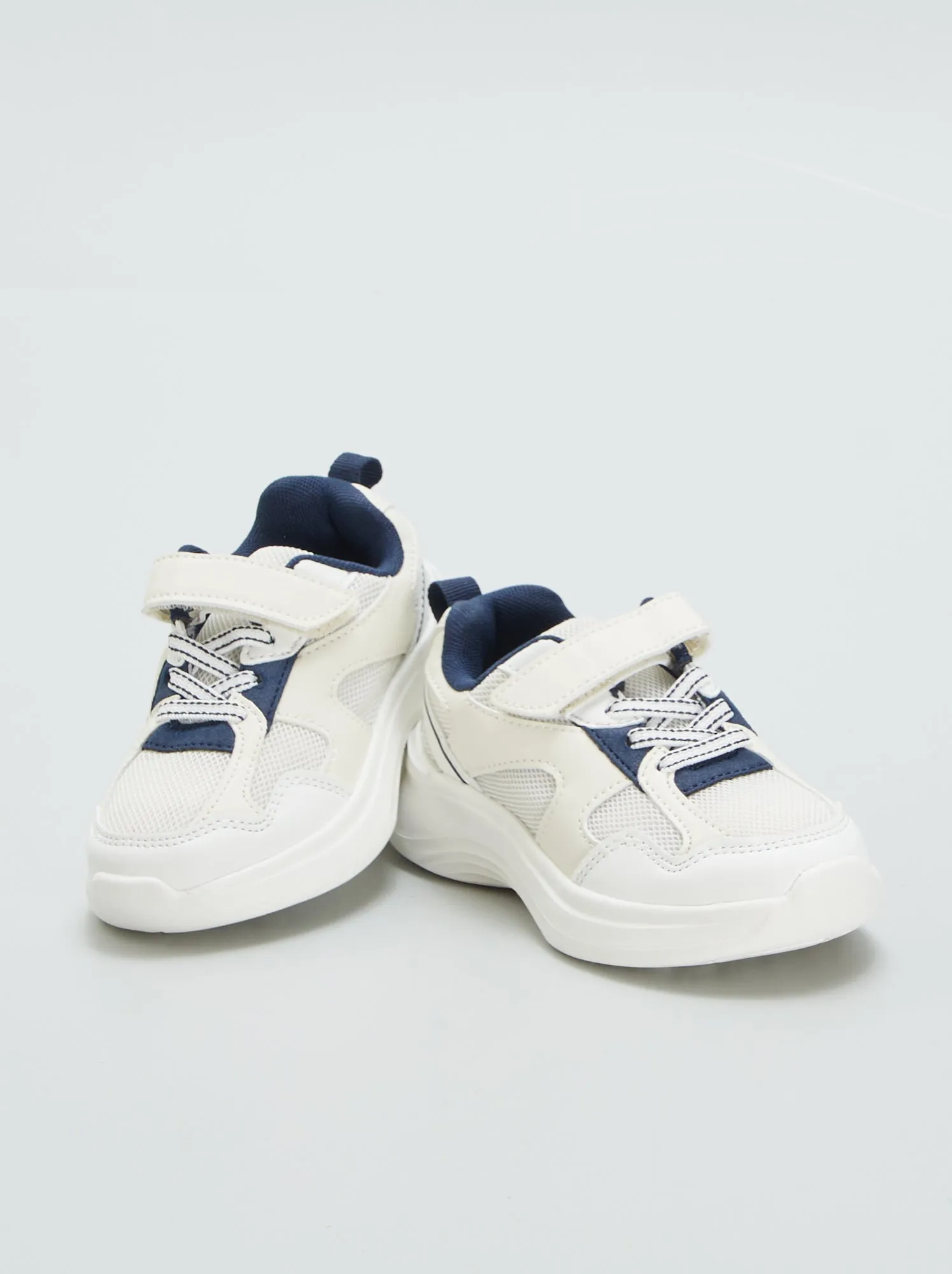 Sneakers sportive con strappi - BIANCO